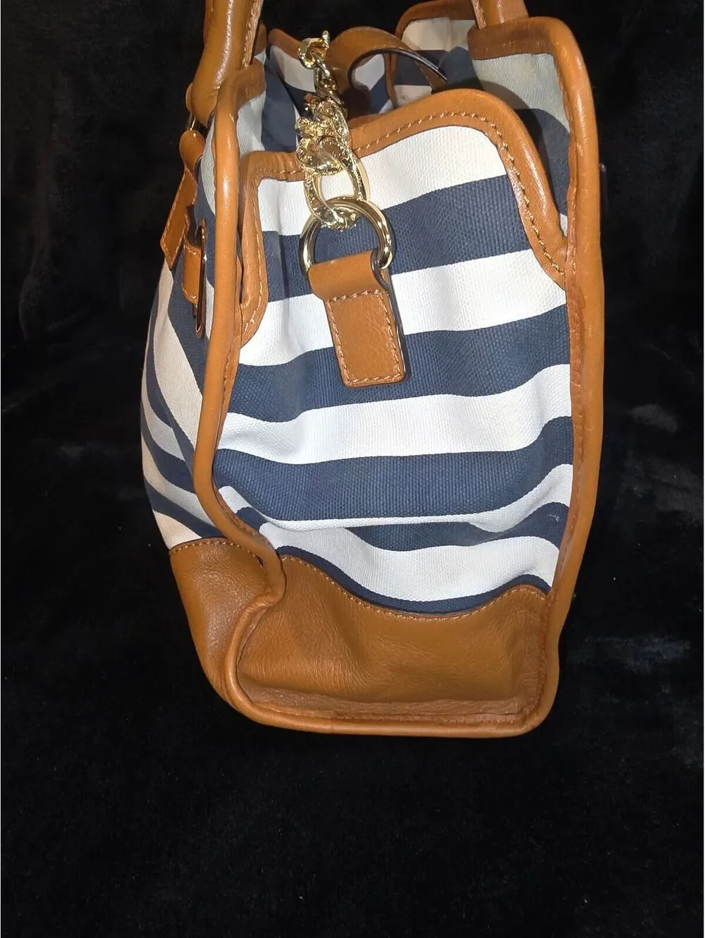 152. Michael Kors Hamilton striped Navy Blue/White